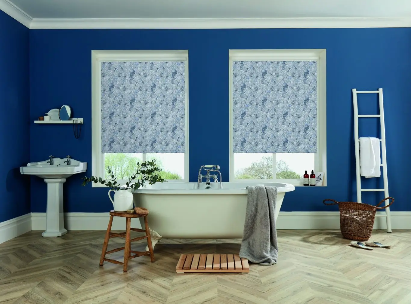 Perfect Fit Blinds, tilt and turn blinds